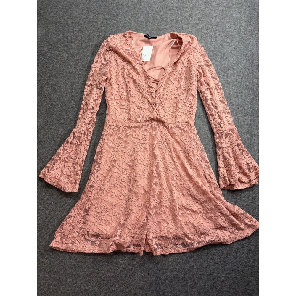 Ambiance Lined Dusty‎ Rose lace party mini dress long Bell sleeves size Medium